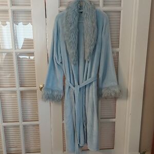 Adrienne Landau 49" Sky Blue Robe with Faux Fur Trim